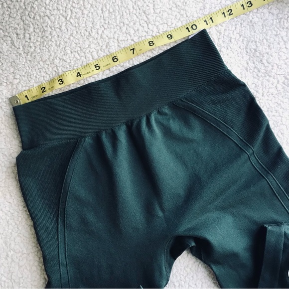 Tory Burch sports seamless leggings pants - Picture 7 of 10